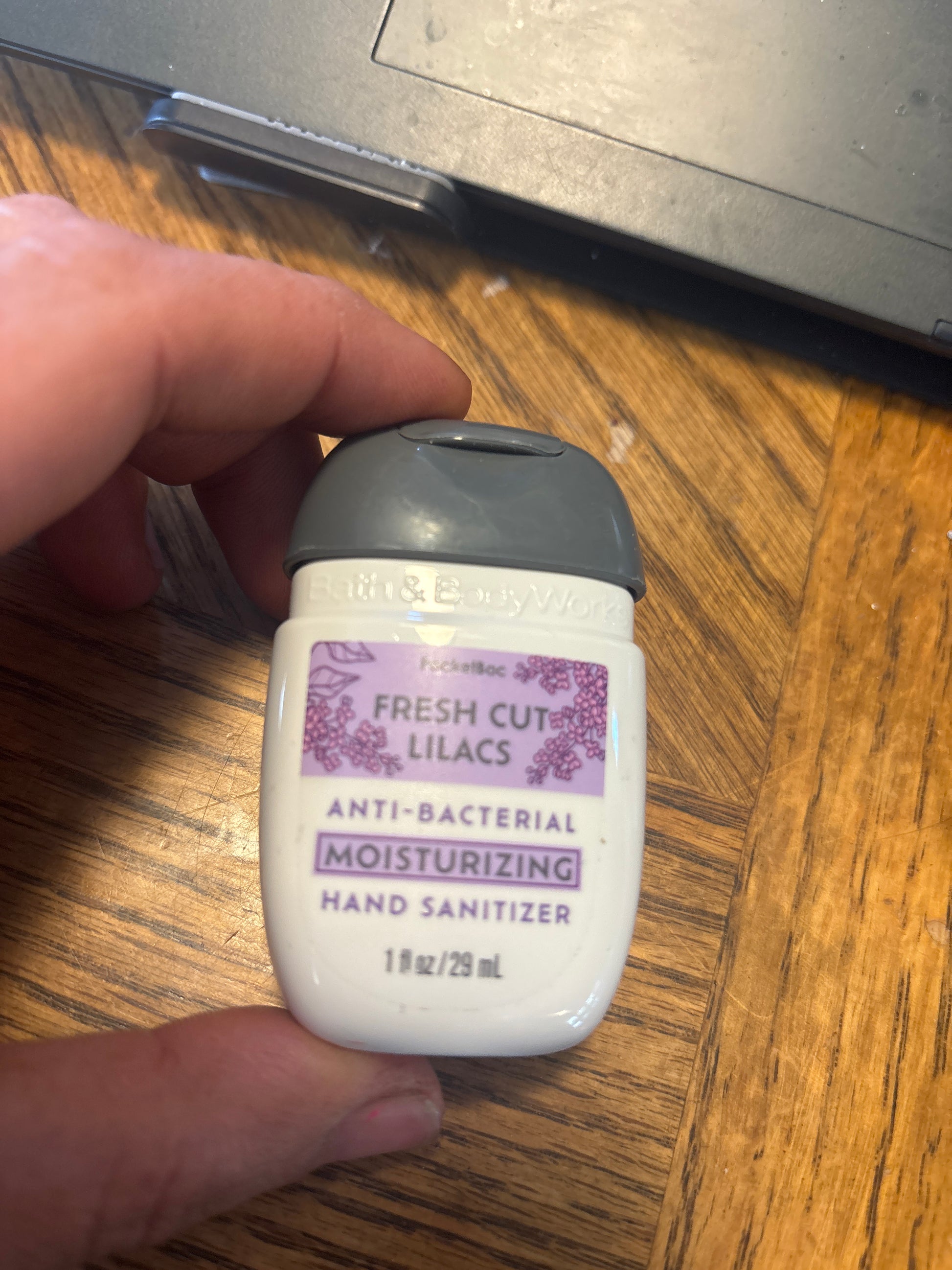 Antibacterial hand gel